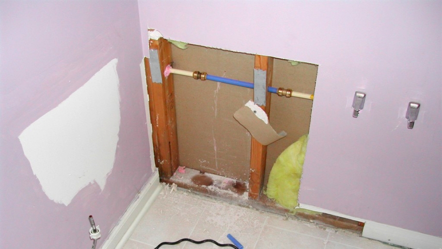 My House Sounds Like Theres Water Running In The Walls House Poster